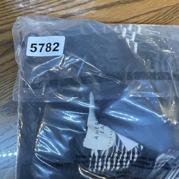 American Eagle Polo Shirt Mens XS Navy Blue Cotton Crochet Striped Checkered New - Picture 10 of 10